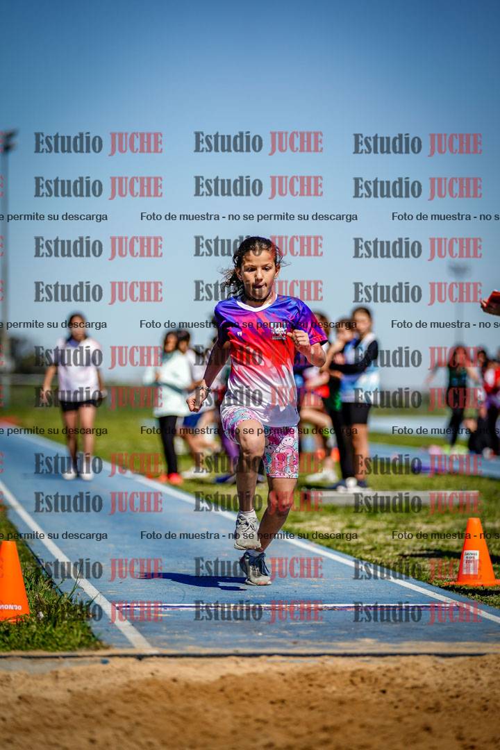 Fotos del salto en largo de mujeres - U15