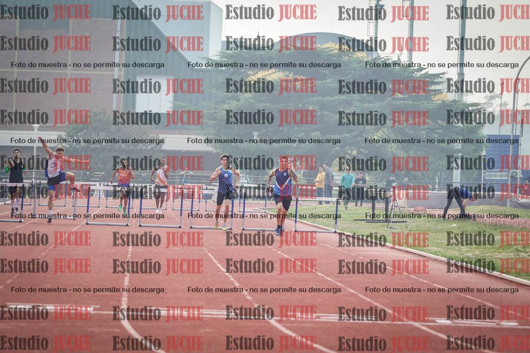 Fotos de los 400 m con vallas de varones