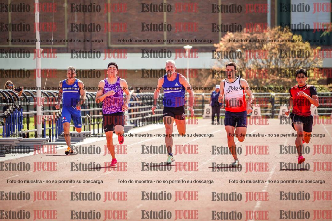 Fotos de los 200 m llanos de varones