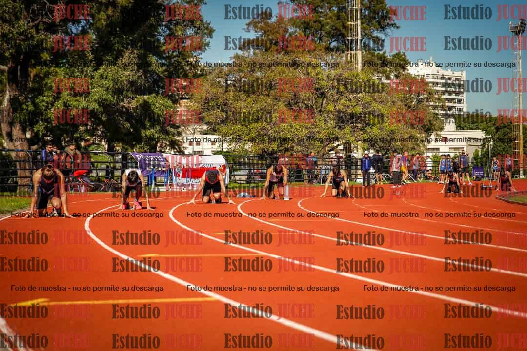 Fotos de los 200 m llanos de varones