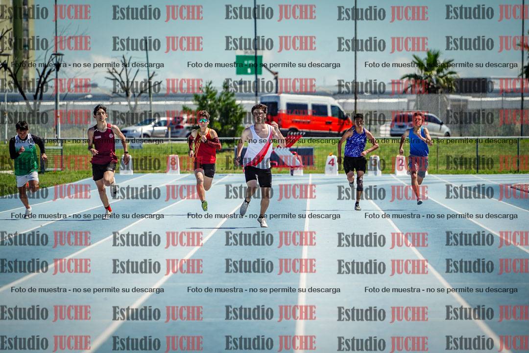 Fotos de los 200 m llanos de varones