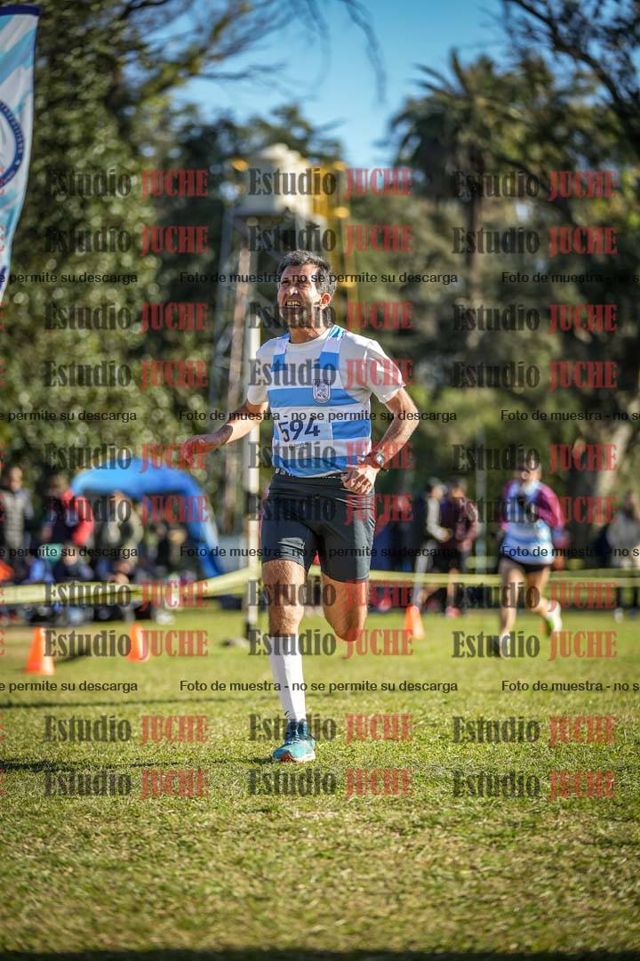 Fotos de la llegada del cross de 4000 m - varones