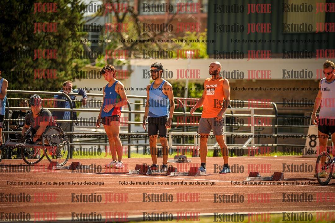 Fotos de los 100 m llanos de varones