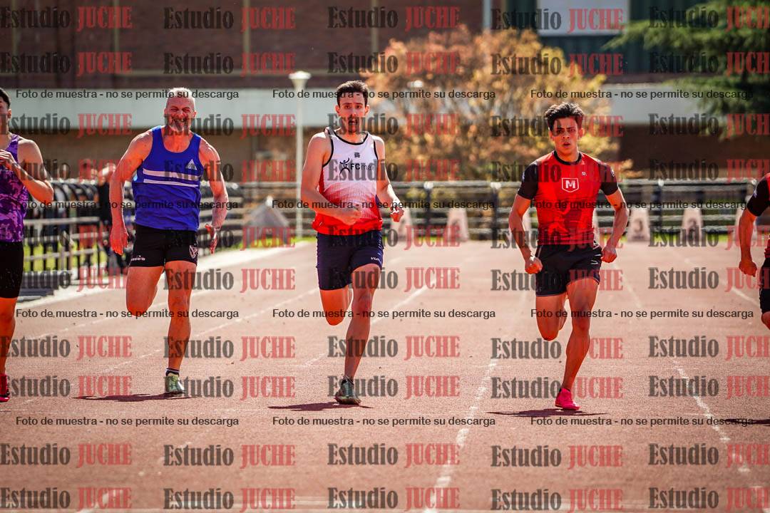 Fotos de los 200 m llanos de varones