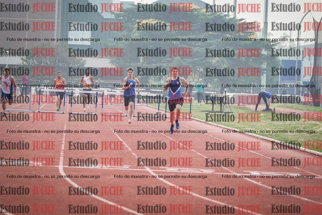Fotos de los 400 m con vallas de varones