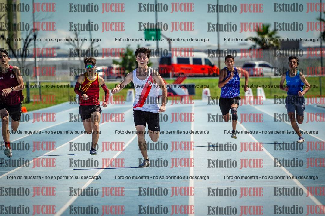 Fotos de los 200 m llanos de varones