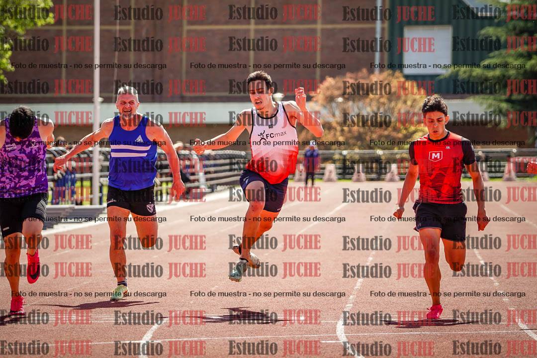 Fotos de los 200 m llanos de varones