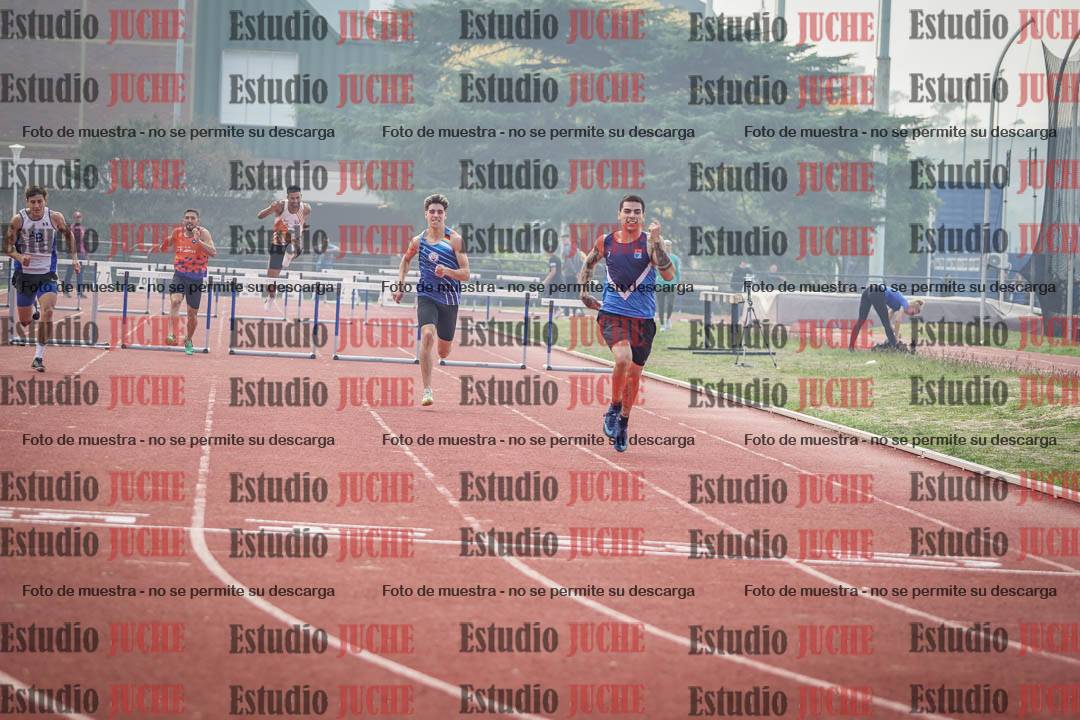 Fotos de los 400 m con vallas de varones