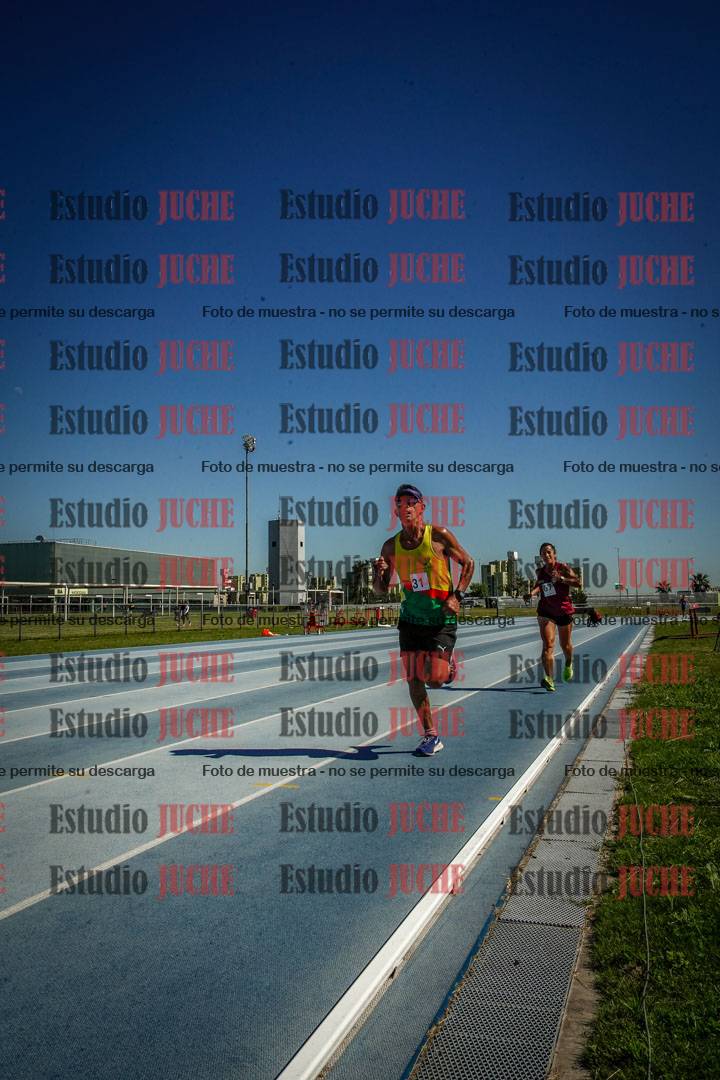 Fotos de los 5000 m de mujeres y varones - serie 2