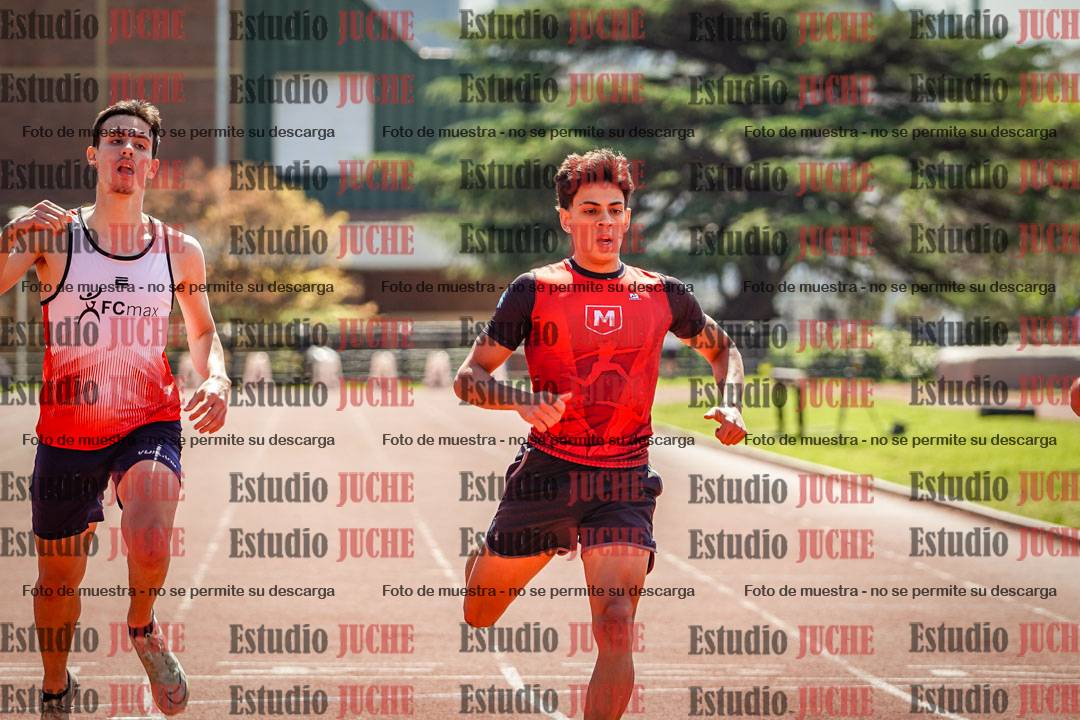 Fotos de los 200 m llanos de varones