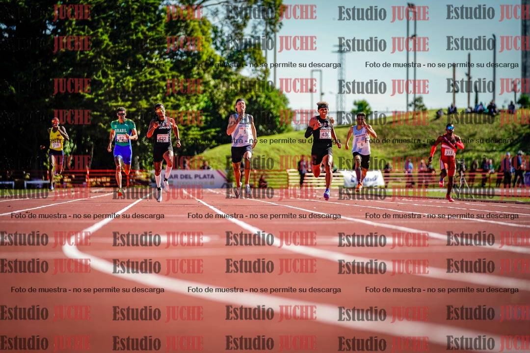 Fotos de los 400 m llanos de varones - FINAL