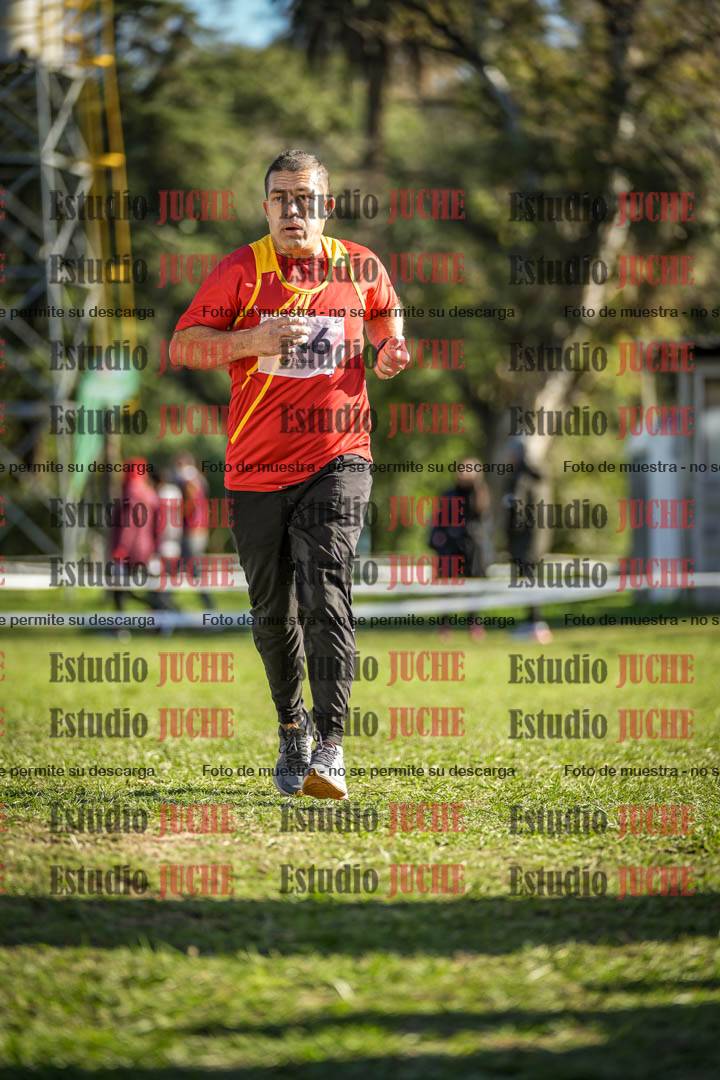 Fotos de la llegada del cross de 4000 m - varones