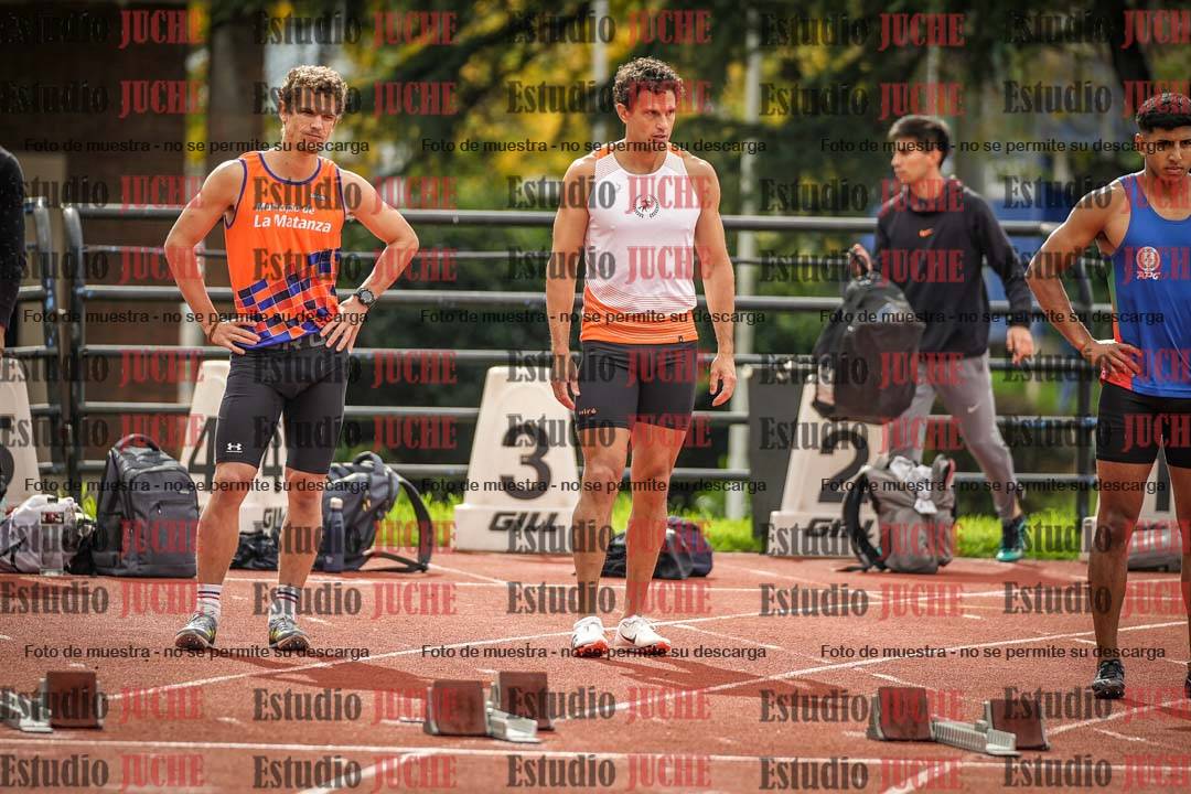 Fotos de los 100 m llanos de varones