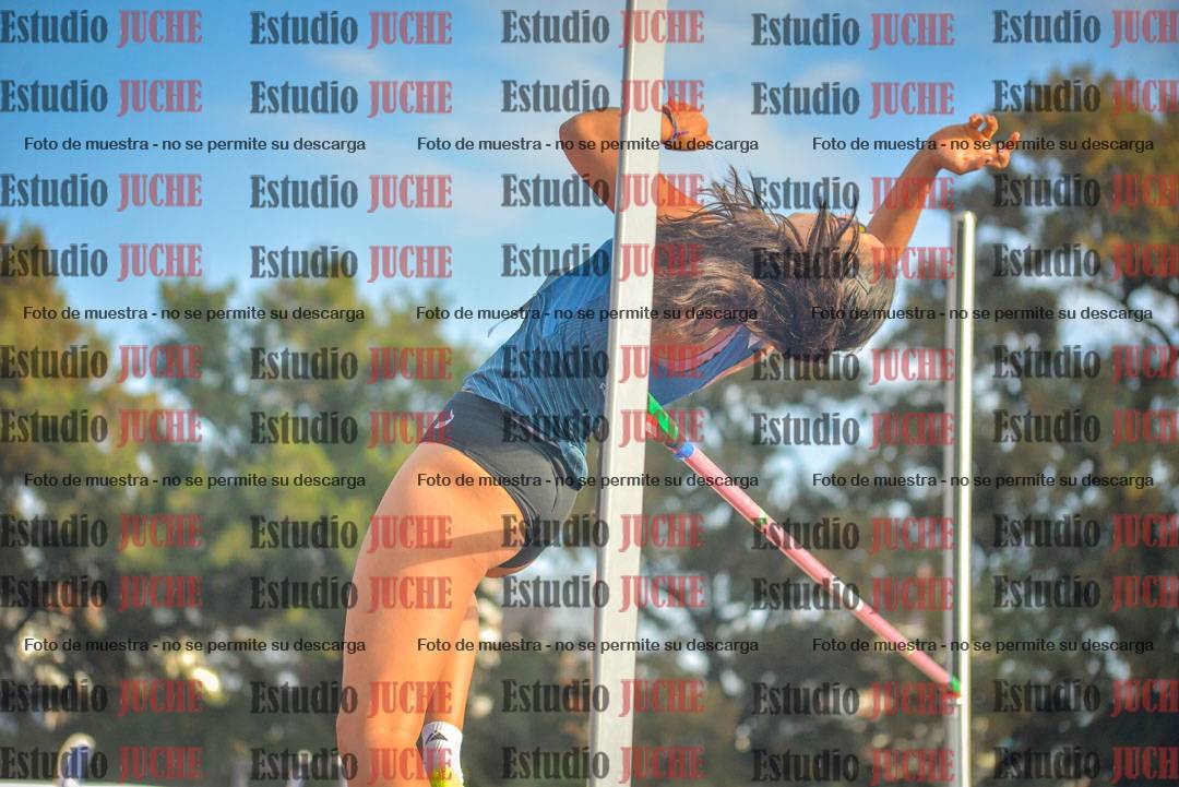 Fotos del salto en alto de mujeres