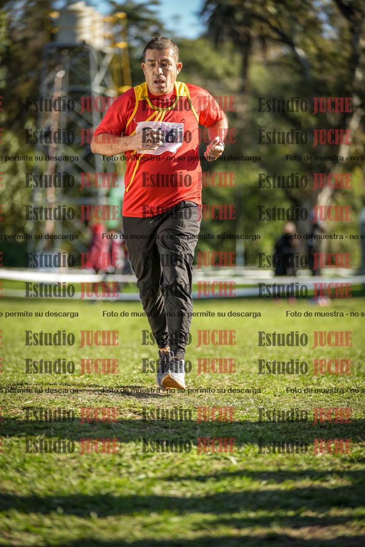 Fotos de la llegada del cross de 4000 m - varones