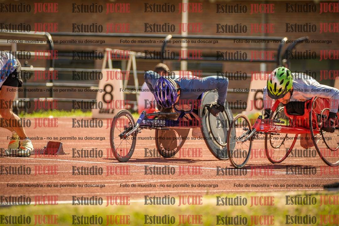 Fotos de los 100 m llanos de varones