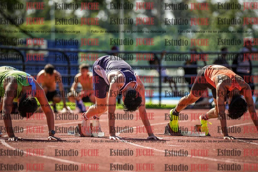 Fotos de los 100 m llanos de varones