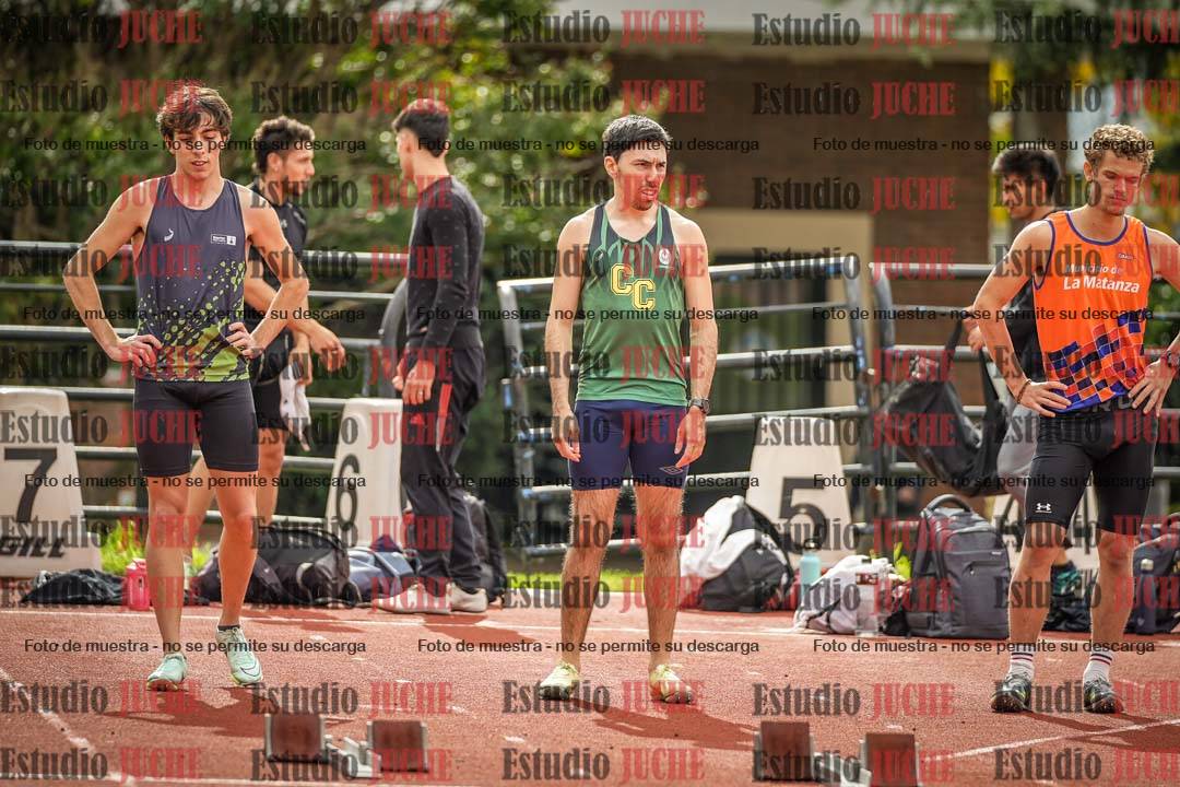 Fotos de los 100 m llanos de varones
