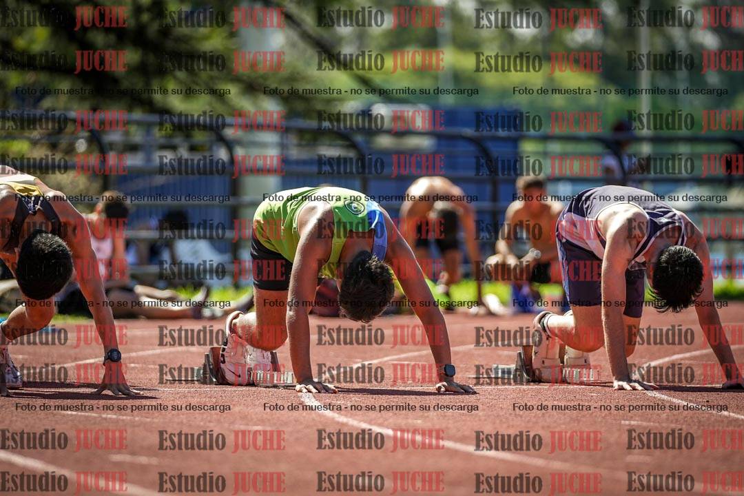 Fotos de los 100 m llanos de varones