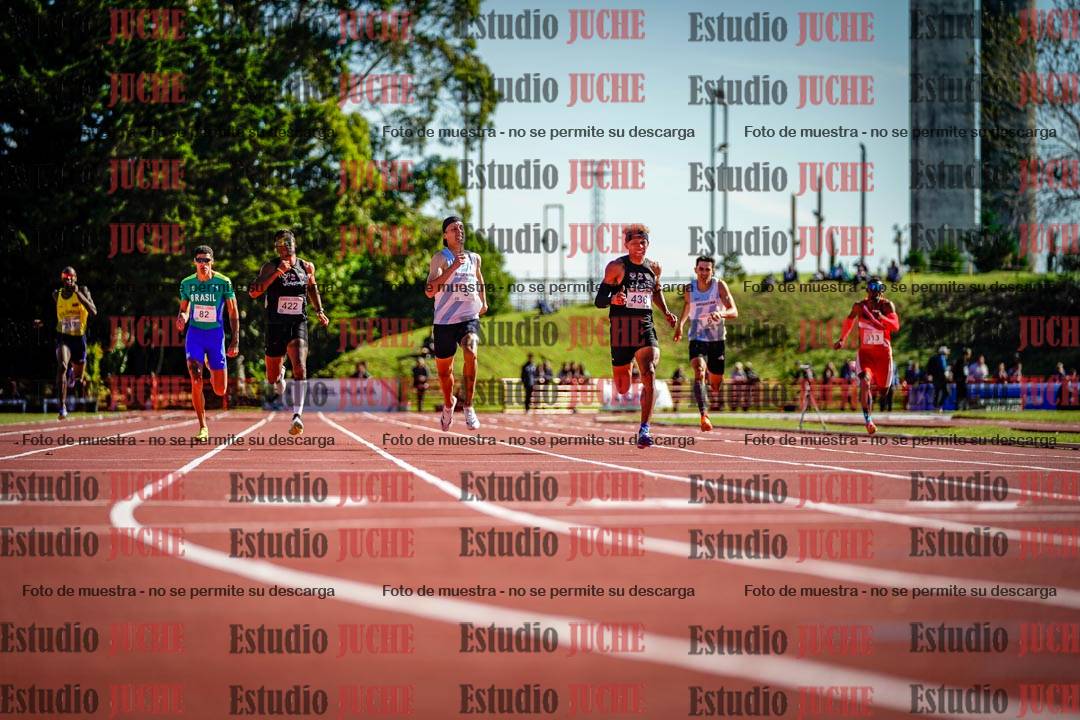 Fotos de los 400 m llanos de varones - FINAL