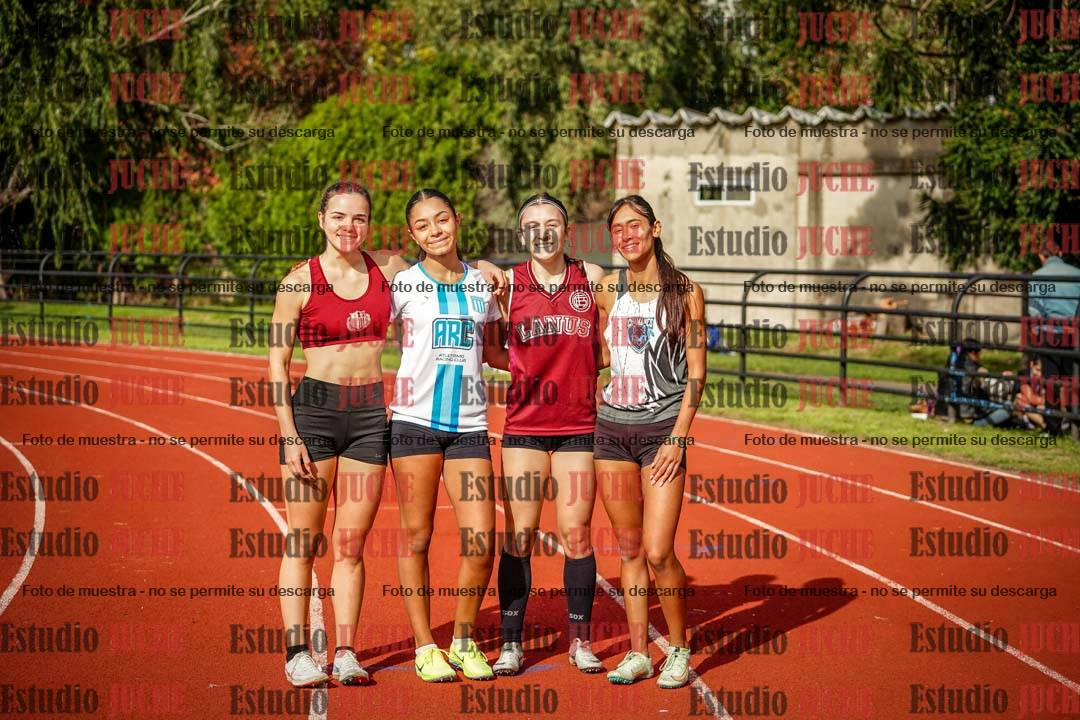 Fotos de algunos podios y extras