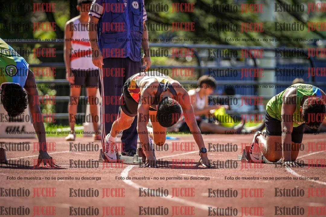 Fotos de los 100 m llanos de varones