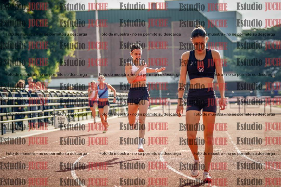 Fotos de los 400 m con vallas de mujeres