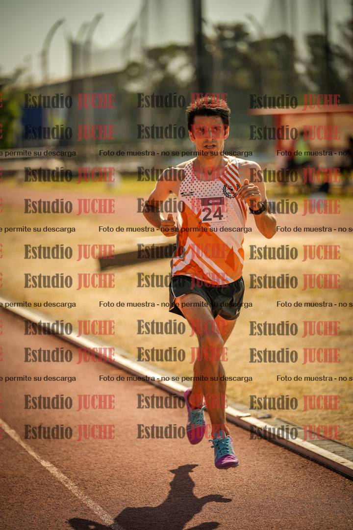 Fotos de los 3000 m llanos de varones