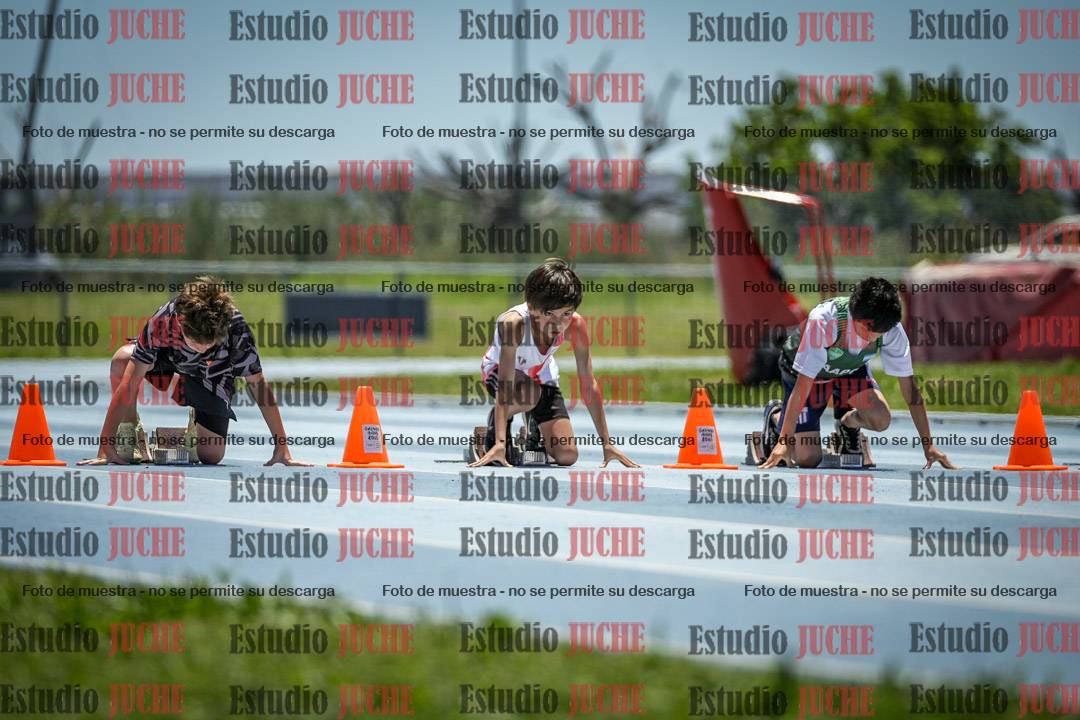 Fotos de los 50 m llanos de varones