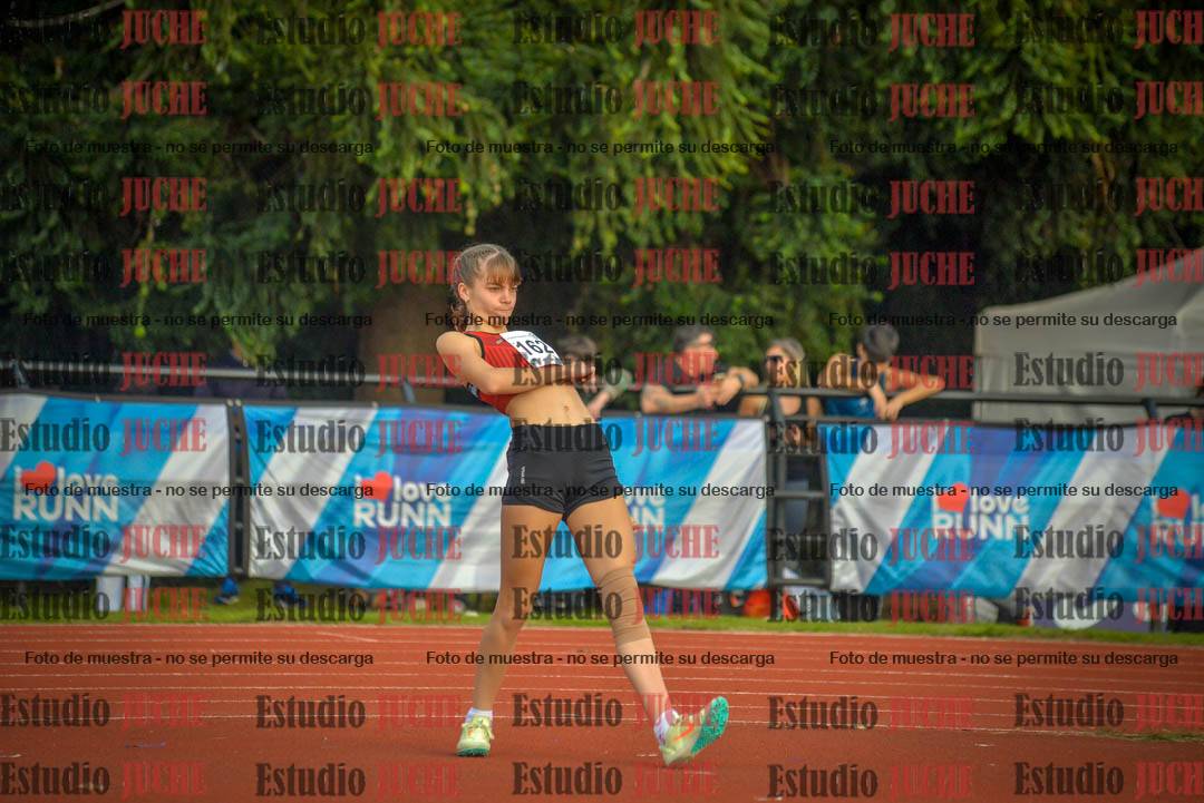 Fotos del salto en alto de mujeres