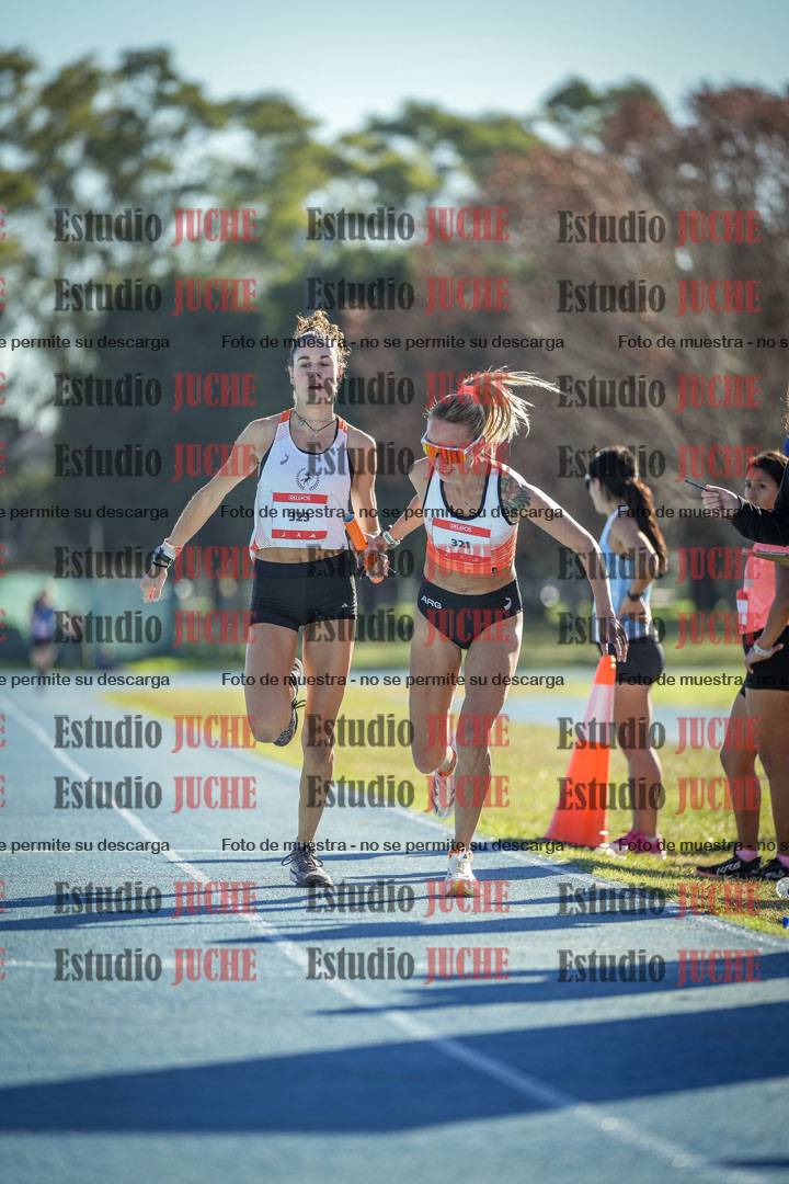 Fotos durante los relevos