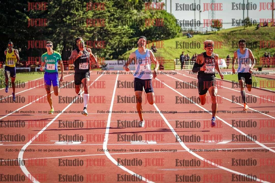Fotos de los 400 m llanos de varones - FINAL