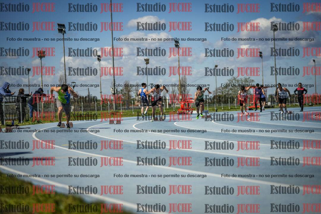 Fotos de los 200 m llanos de varones