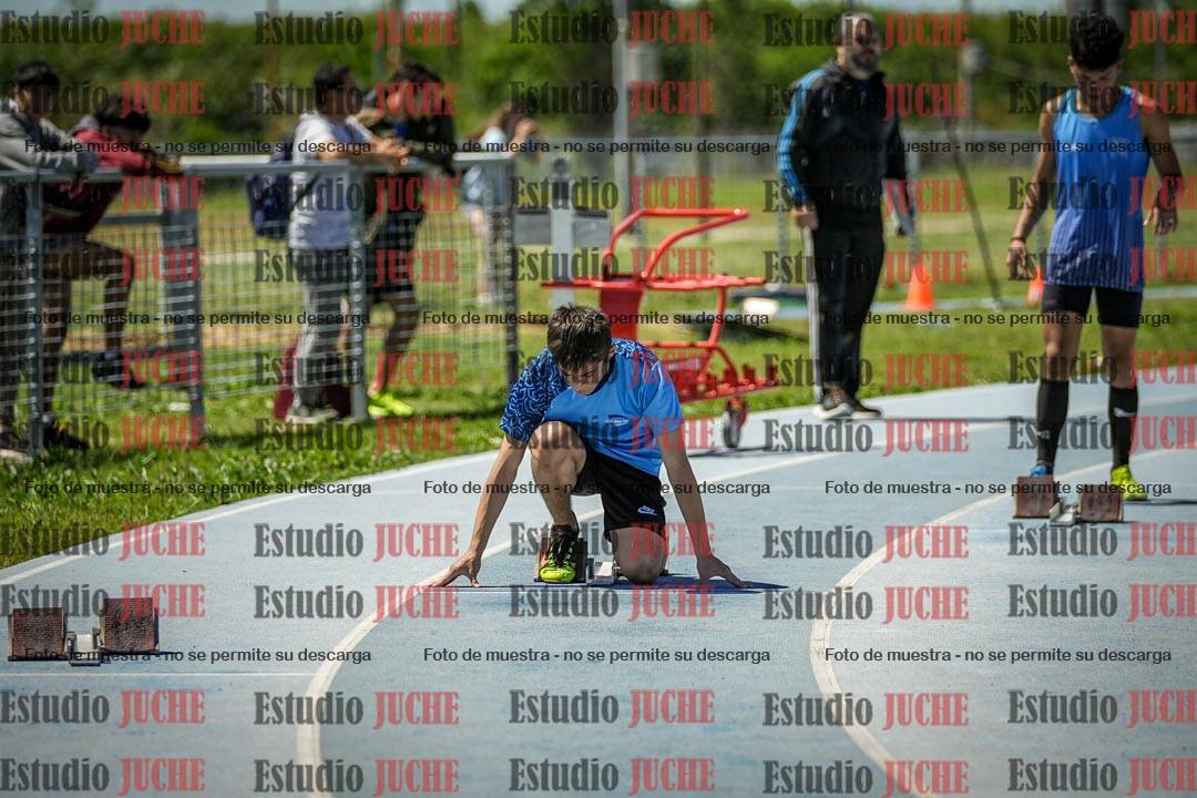 Fotos de los 200 m llanos de varones