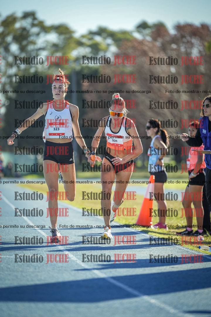 Fotos durante los relevos