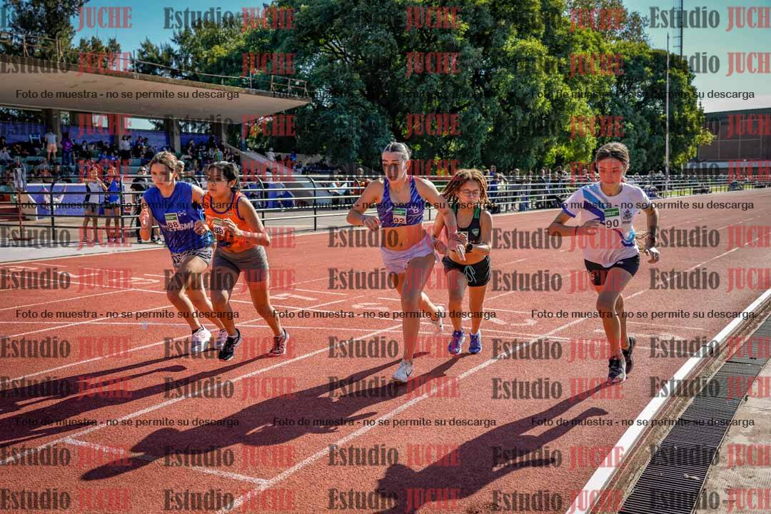 Fotos de los 2400 m de mujeres