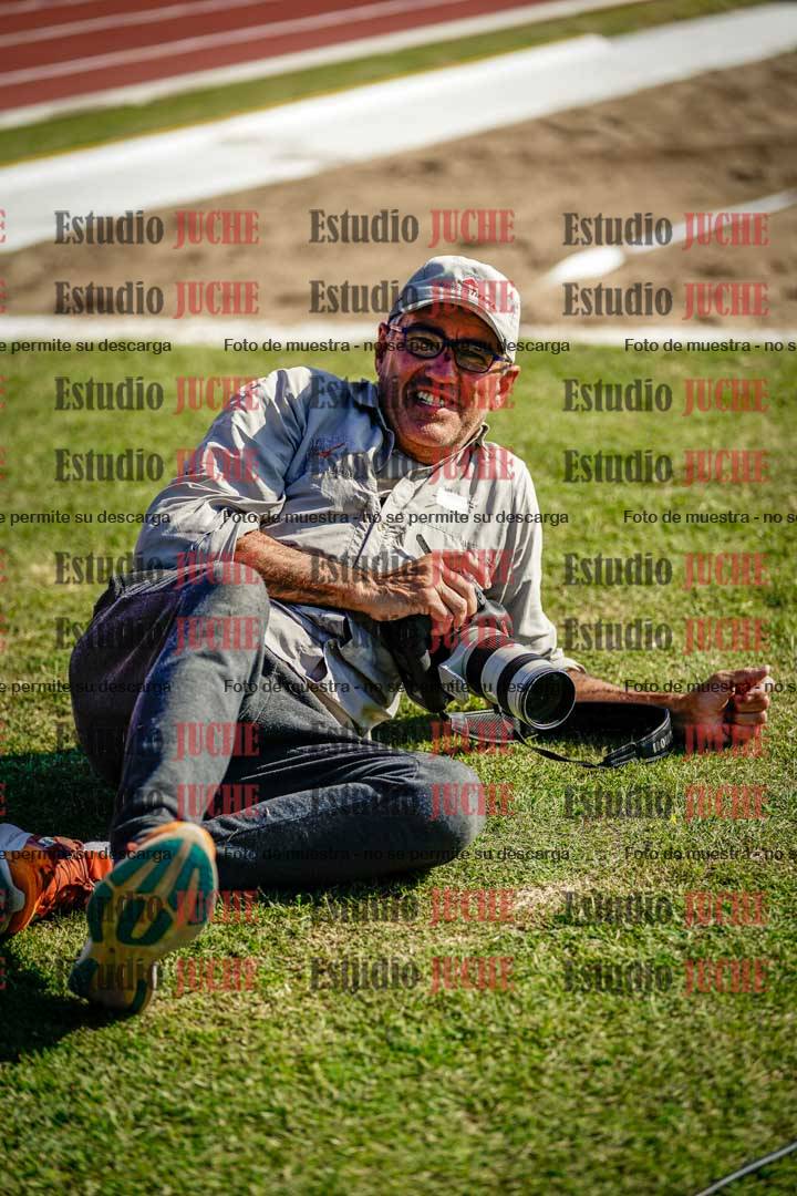 Fotos de algunos extras y podios del día 1