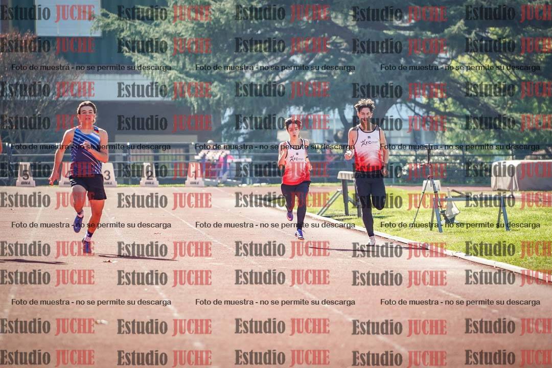 Fotos de los 200 m llanos de varones