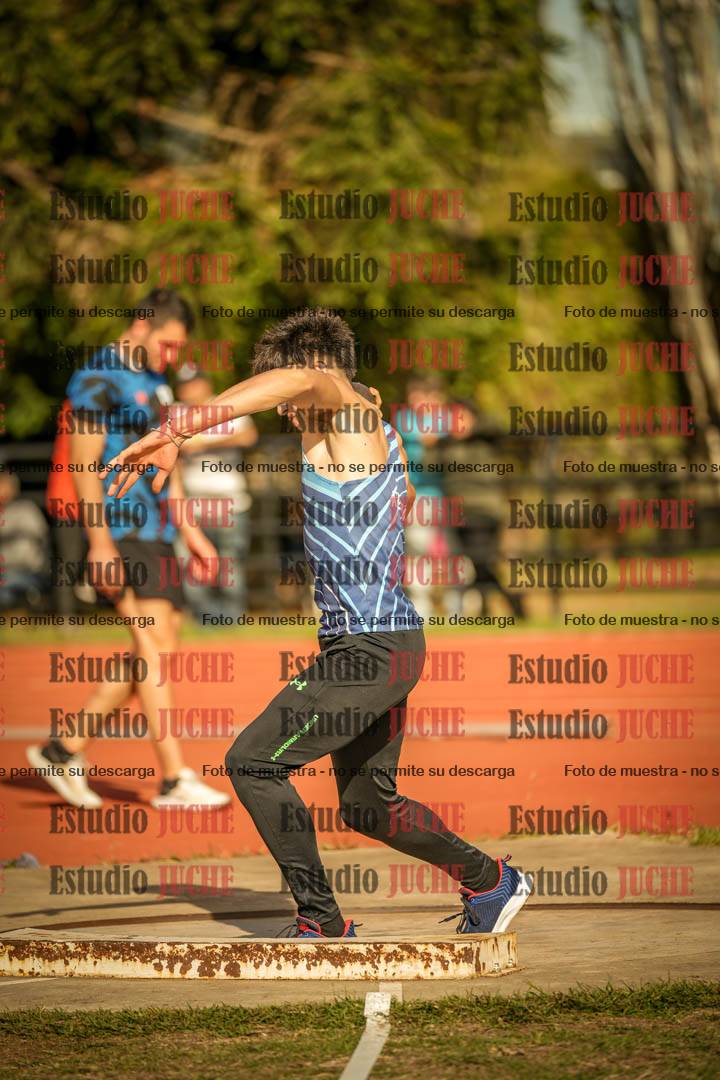 Fotos del lanzamiento de bala de varones
