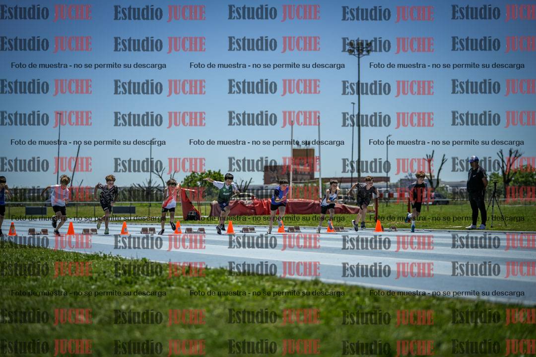 Fotos de los 50 m llanos de varones