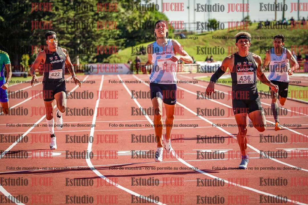 Fotos de los 400 m llanos de varones - FINAL