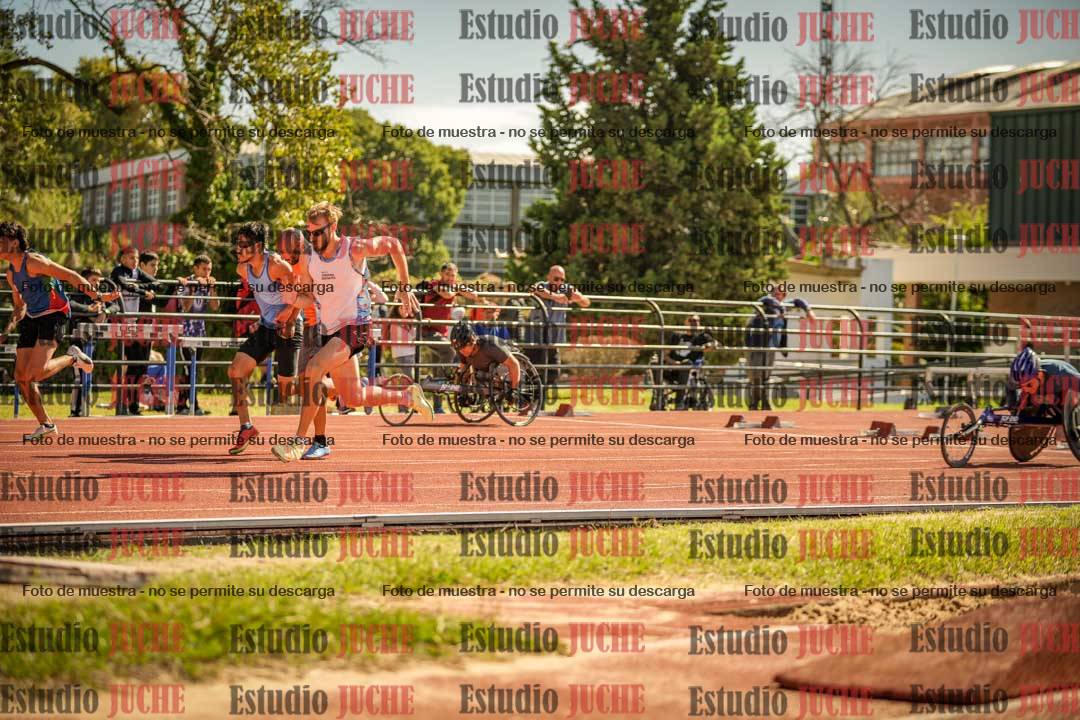 Fotos de los 100 m llanos de varones