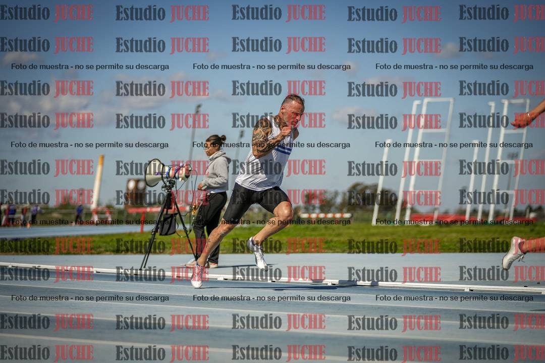 Fotos de los 200 m llanos de varones