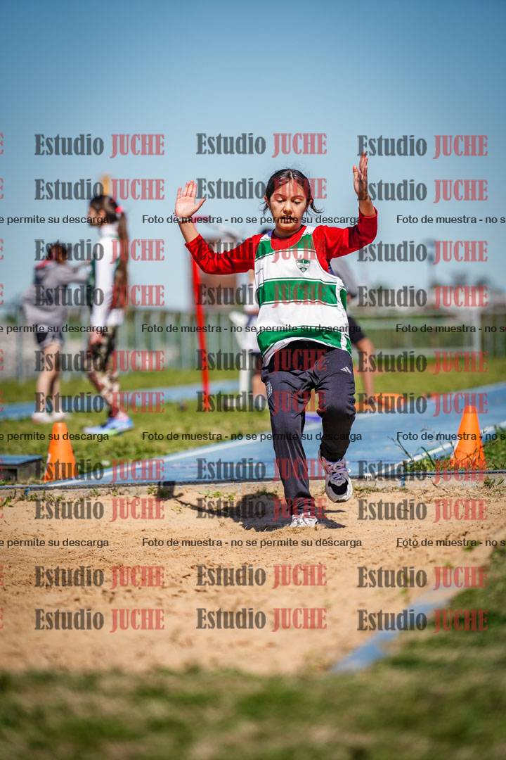 Fotos del salto en largo de mujeres - U15