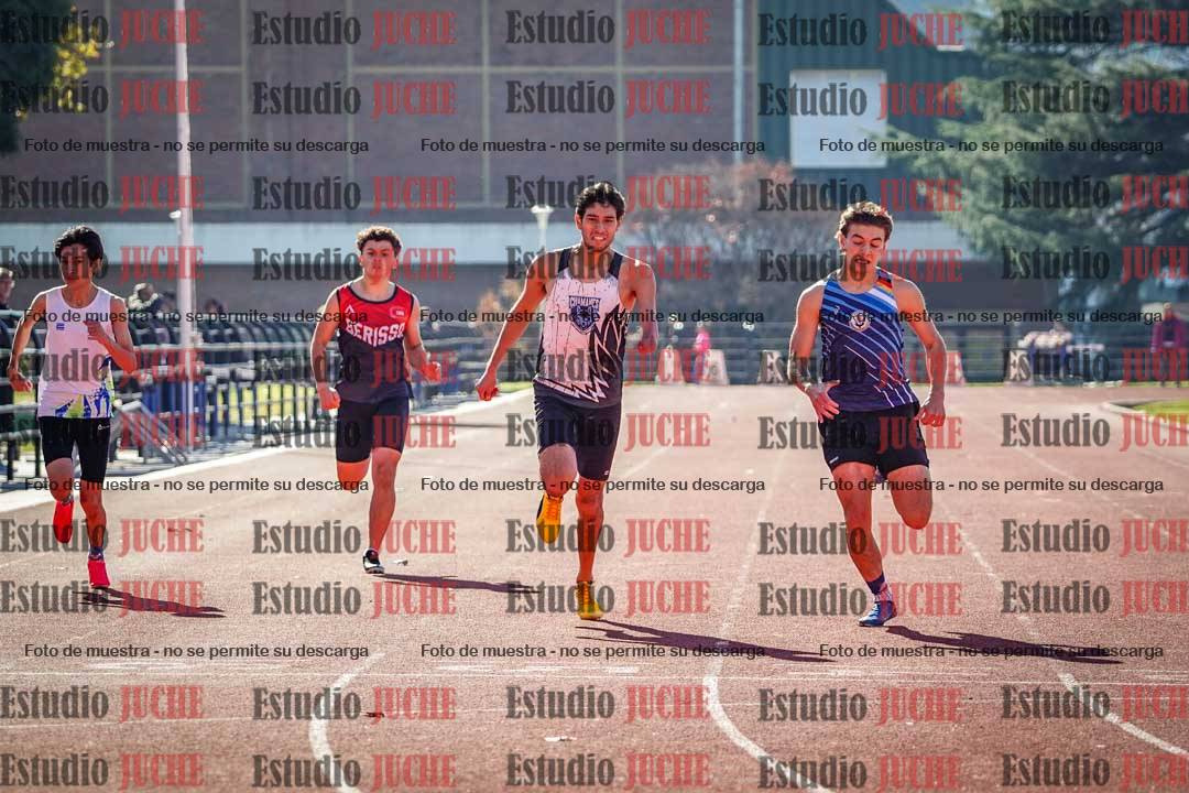 Fotos de los 200 m llanos de varones