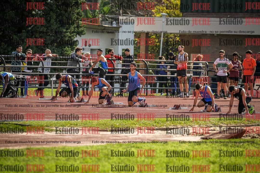 Fotos de los 100 m llanos de varones