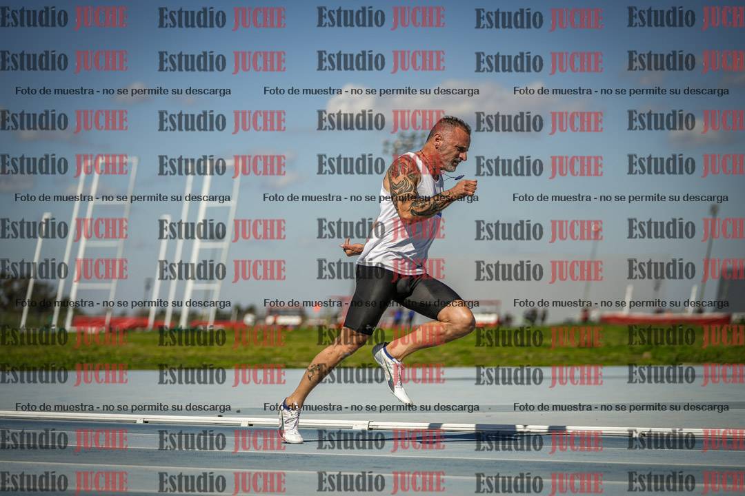 Fotos de los 200 m llanos de varones