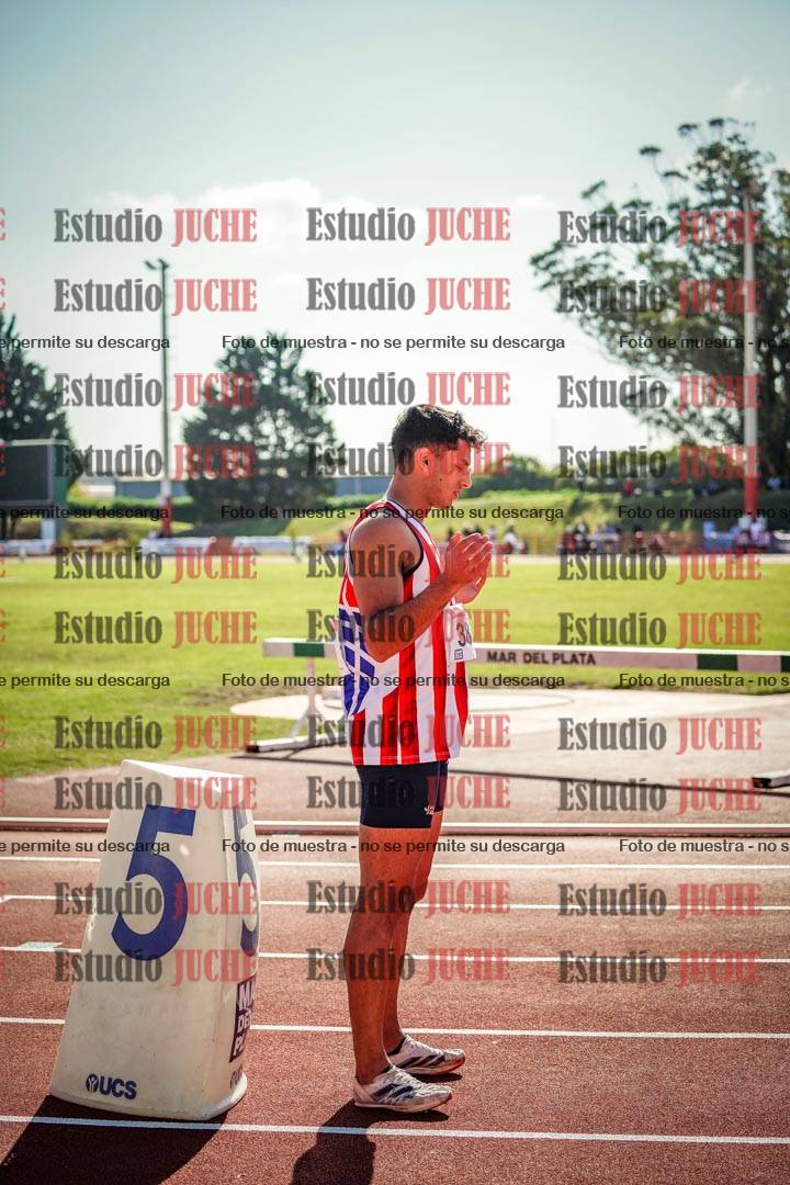 Fotos de los 400 m llanos de varones