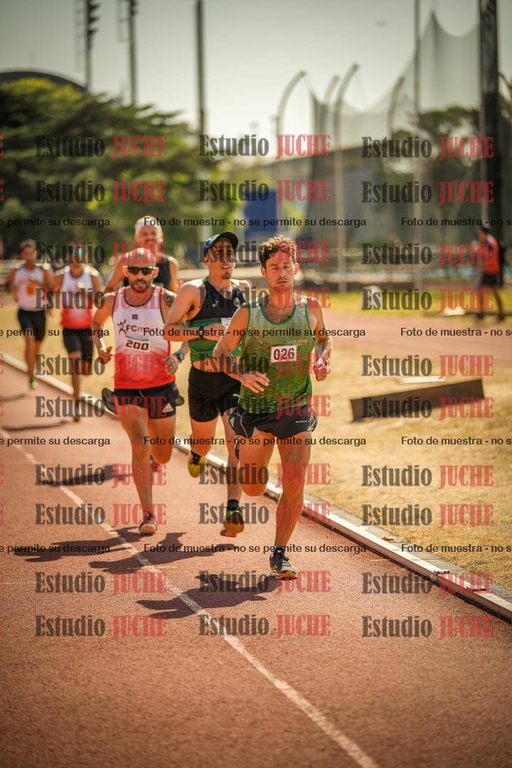 Fotos de los 3000 m llanos de varones