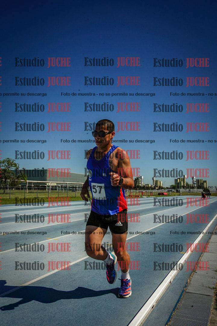Fotos de los 5000 m de mujeres y varones - serie 2